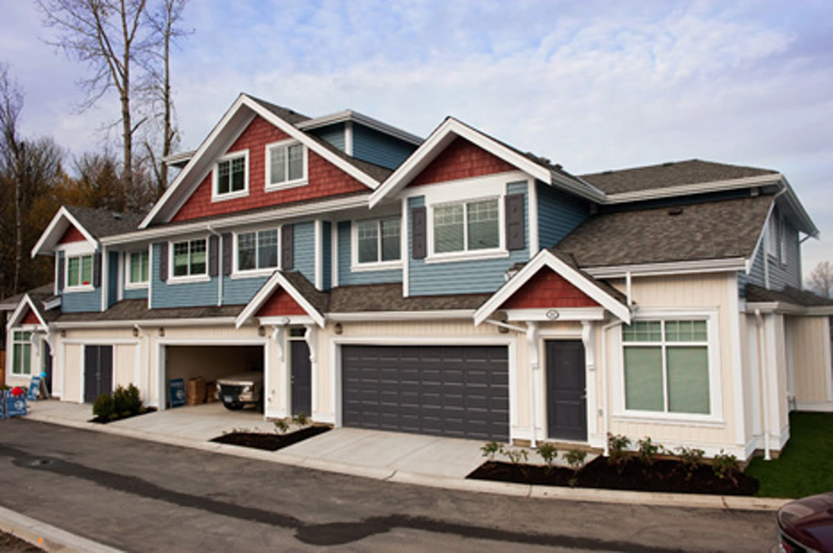 Blu — craftsman-style townhomes by Square Mile